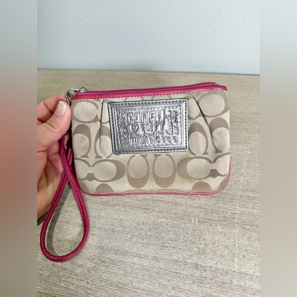 Coach Poppy Jacquard Monogram Signature Small Wristlet (A415) Tan Pink Zip Bag